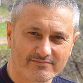 Nikos